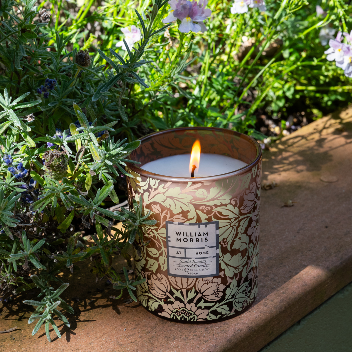 Heathcote & Ivory Kitchen Garden Sunlit Tomato Scented Candle 180g