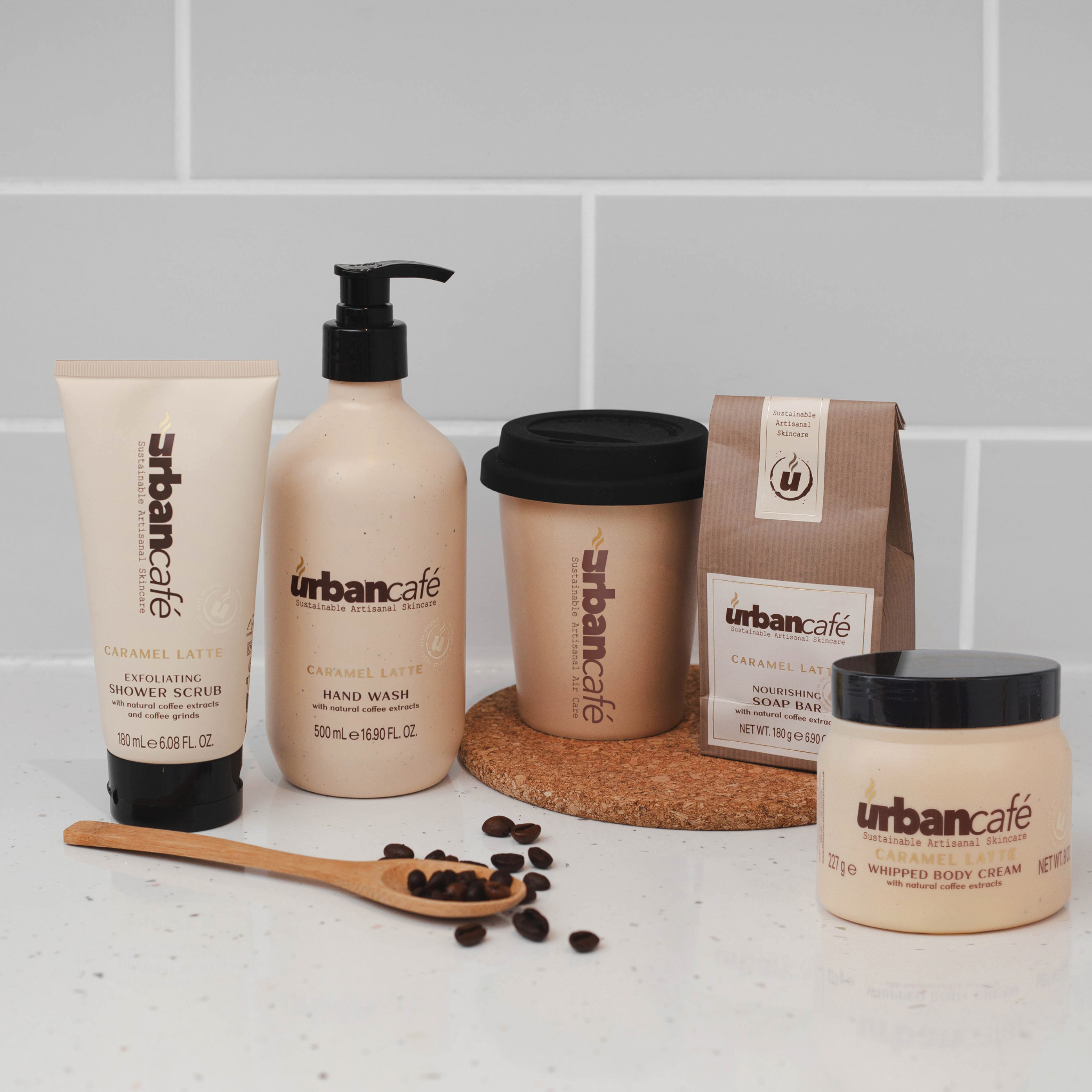Urban Café Candle 250g & Coffee Mug Caramel Latte