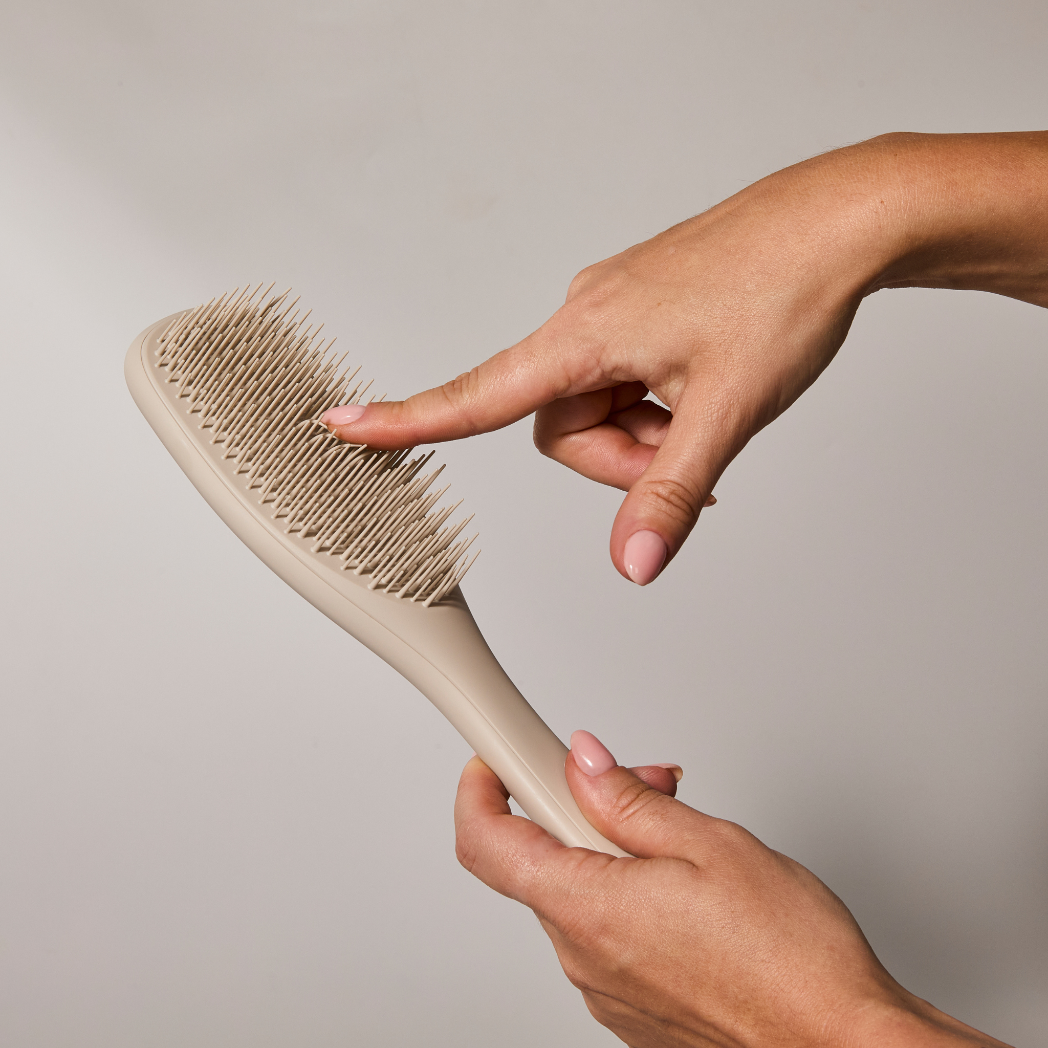 Tangle Teezer Ultimate Detangler Matte Pumice Gray