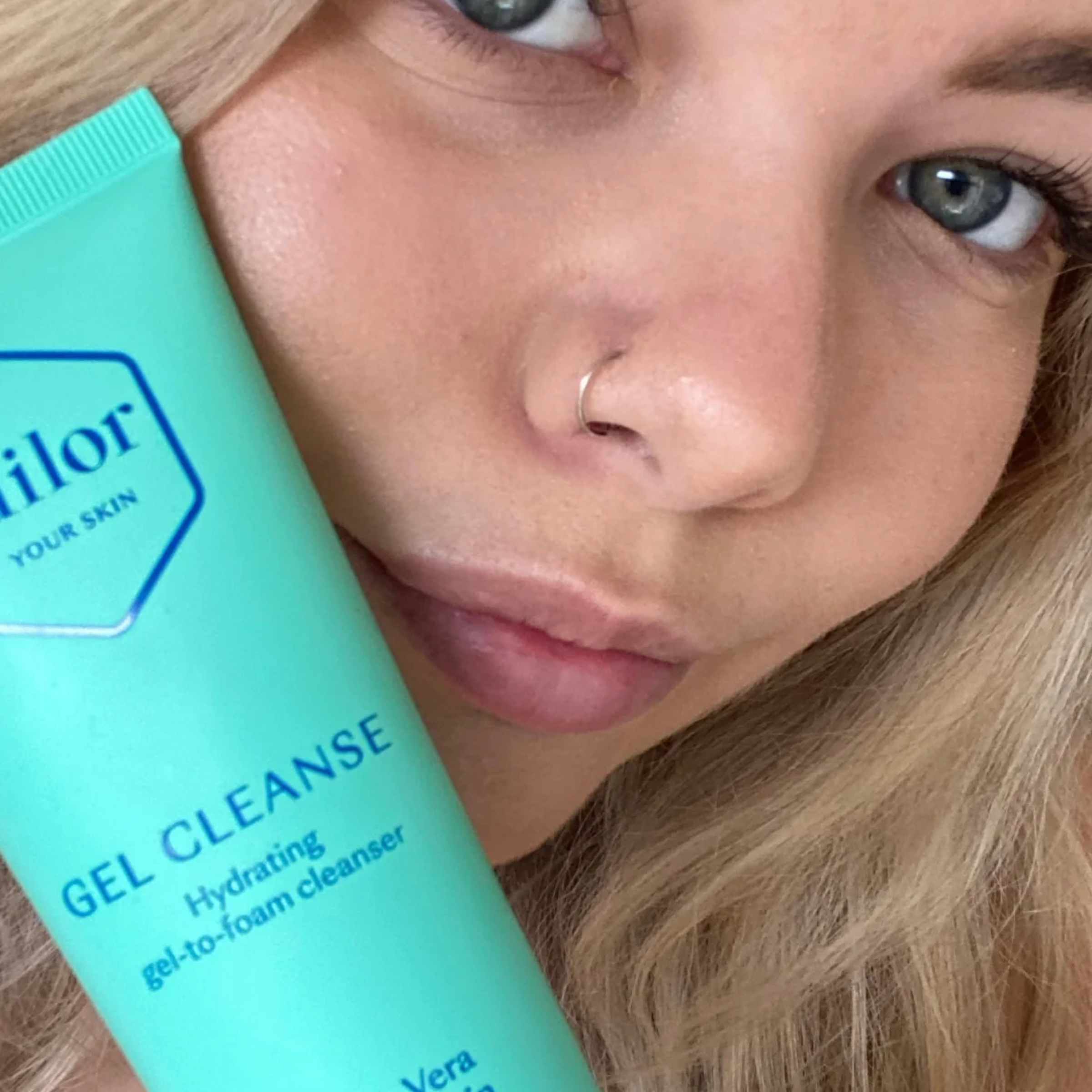 Tailor Gel Cleanse Hydrating Gel-to-Foam Cleanser 125ml